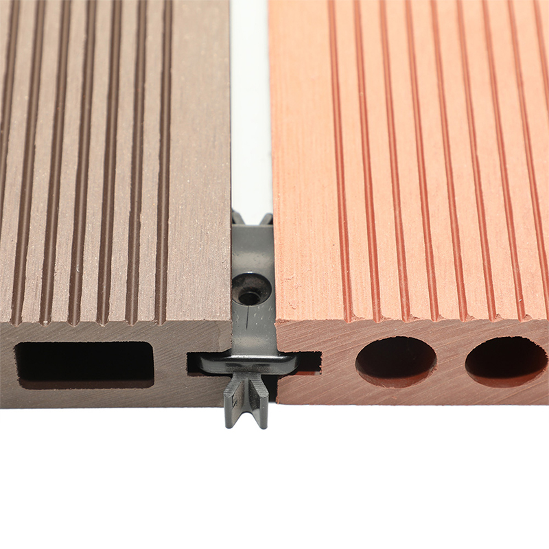 Clip in plastica per decking composito WPC