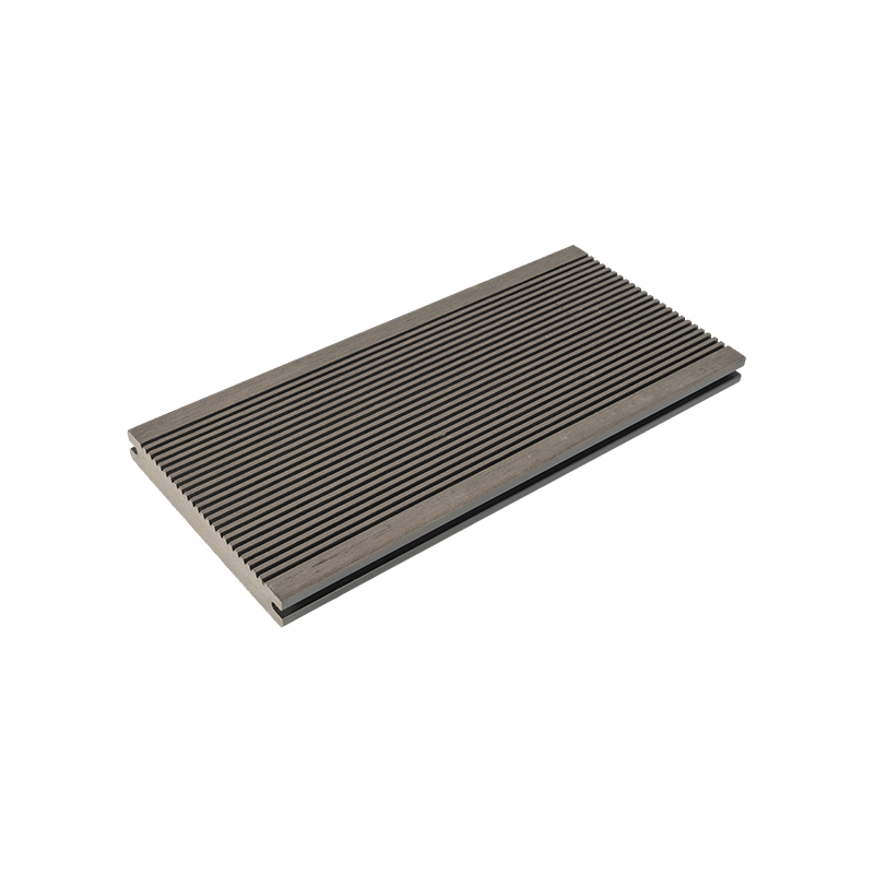 Pannello per pavimentazione composita in plastica di legno massiccio per decking WPC